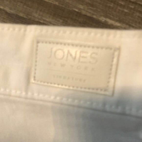 Jones New York SOHO Ankle Jeans – White – Size 4 - Picture 2 of 4